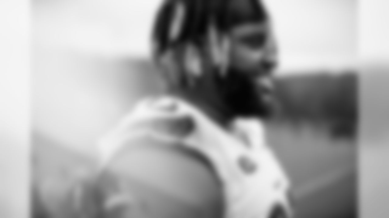 DT Michael Pierce
