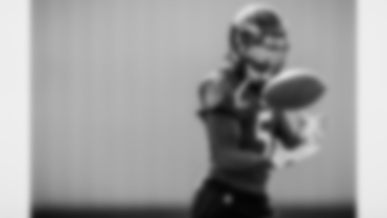 WR Marquise Brown