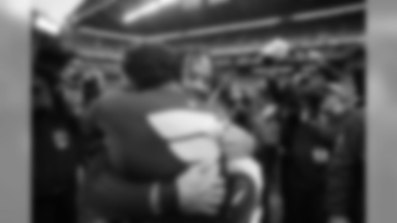 S Earl Thomas III, Seahawks QB Russell Wilson