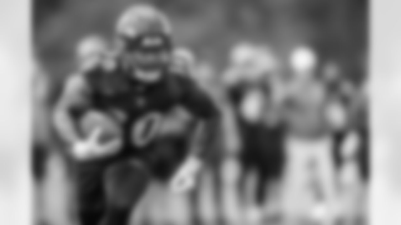 RB Tyler Badie