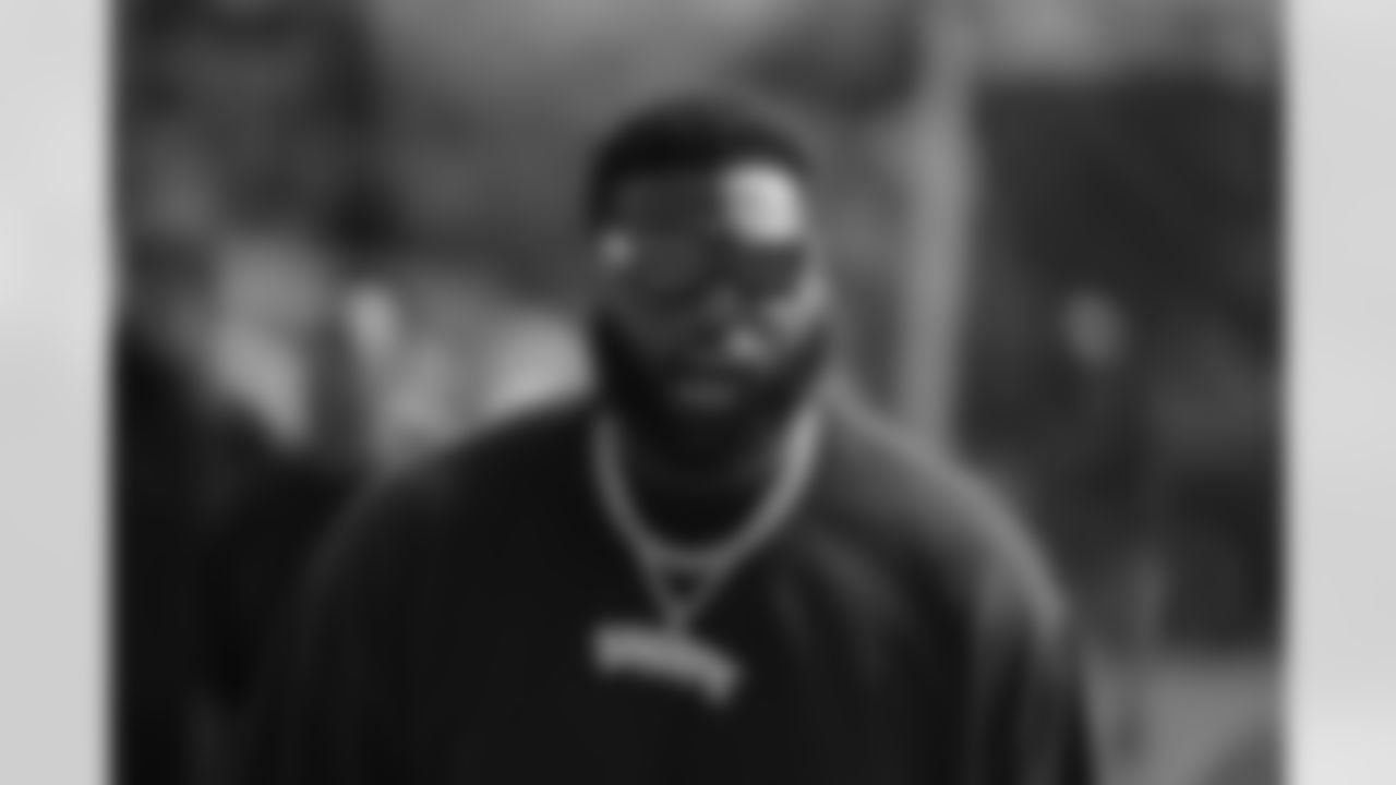 OT David Sharpe