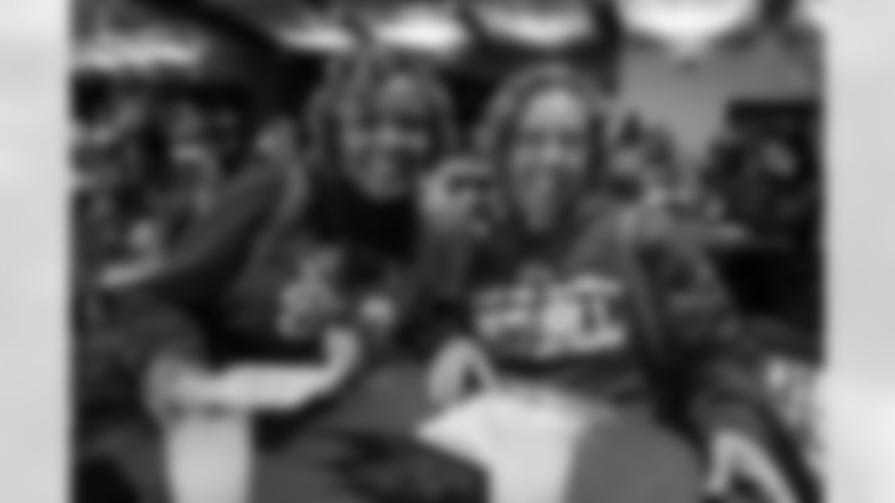 The Baltimore Ravens hosted a Purple Evening for ladies at M&T Bank Stadium on the club level. Players present included Marlon Humphrey, Geno Stone, Rashod Bateman, James Proche II, Josh Bynes, Kevin Zeitler, Isaiah Mack, Patrick Ricard, Kevon Seymour, Kenyan Drake, and Mike Davis.
