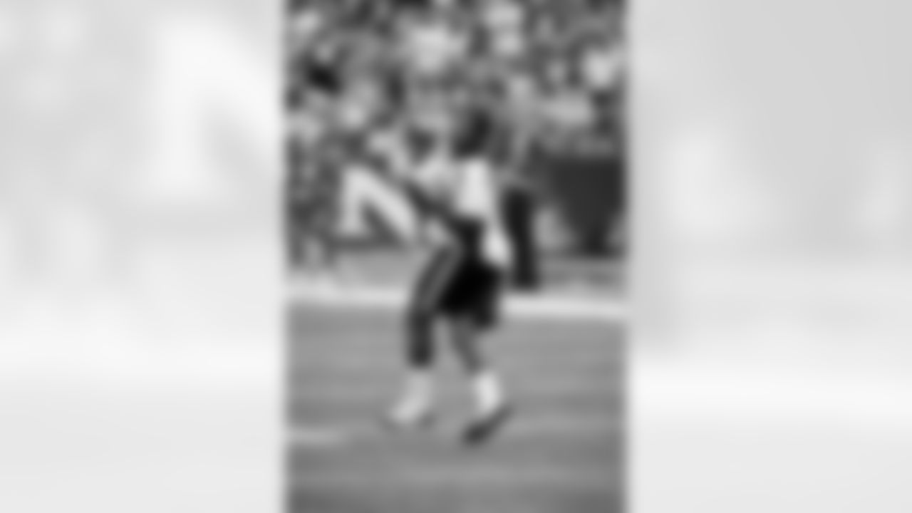 During Ravens home games this season, the Quarterback Challenge will showcase two of the top high school quarterbacks from Maryland. The quarterbacks will be joined on-field by two of their receivers to compete in a passing competition during halftime. Bo