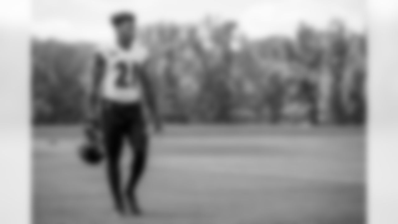 S DeShon Elliott
Elliott is another young safety who is benefitting from extra reps with Jefferson sidelined. The sixth-round pick notched a forced fumble against the Bears. He's been physical in practice too.