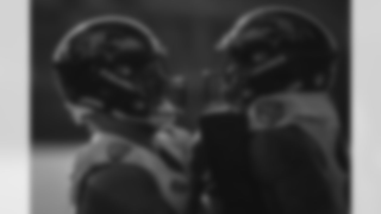 FB/DL Patrick Ricard (42) and WR Michael Dereus (82) at training camp on August 23, 2021.