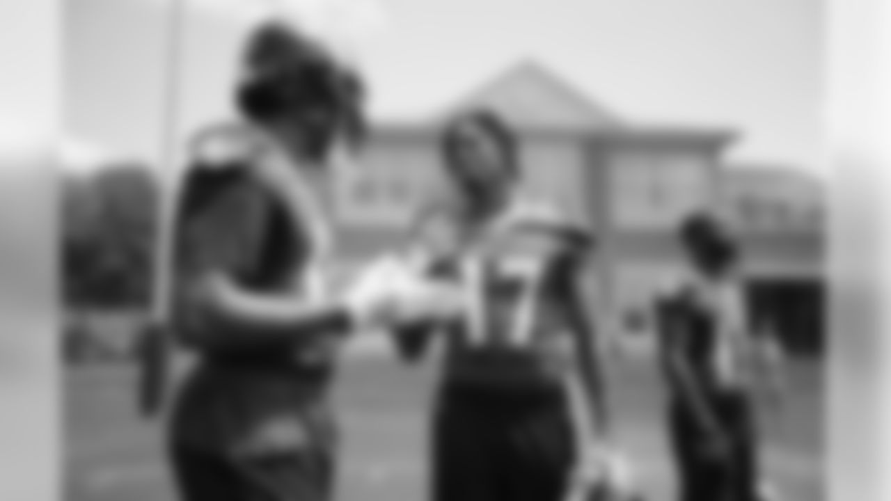 @jlas [Jordan Lasley] Big homies got me seeing the game a whole different way...