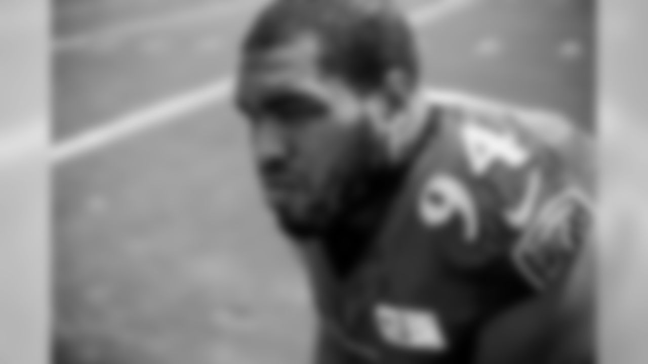 DT Carl Davis