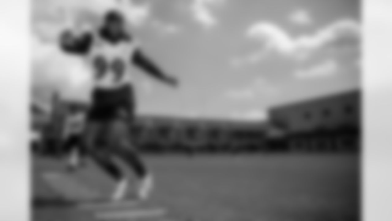 OLB Matthew Judon