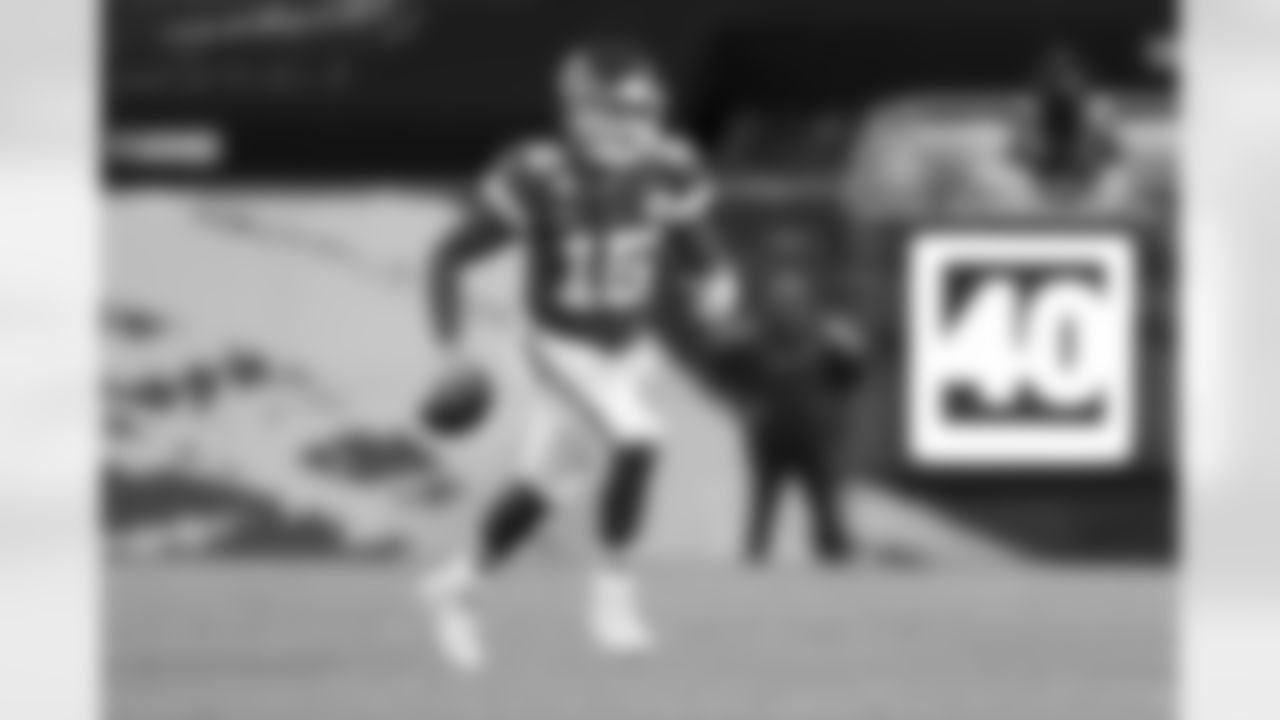 Patrick Mahomes, Week 2 vs. Kansas City Chiefs
Career stats: 46 games, 66.0% completions, 114 touchdowns, 24 interceptions, 108.7 QB rating
_2020 stats:_ 66.3% completions, 4,740 yards, 38 touchdowns, 6 interceptions, 108.2 QB rating
Mahomes has been the Ravens' primary nemesis in recent years, winning all three of his starts against them and having his way with 1,136 yards passing, nine touchdowns and one interception. The 2018 NFL Most Valuable Player is the fastest quarterback in league history to reach 10,000 yards passing, and he has led the Chiefs to back-to-back Super Bowls, winning a Lombardi Trophy following the 2019 season.