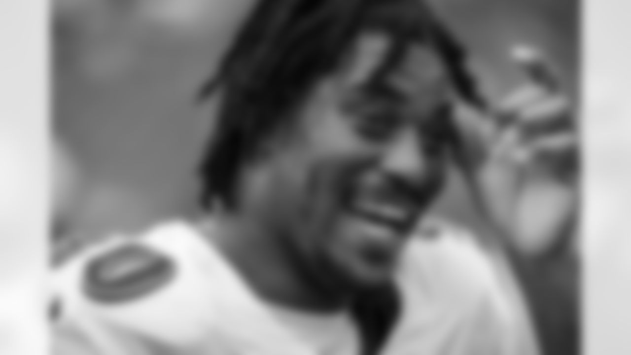 TE Isaiah Likely
