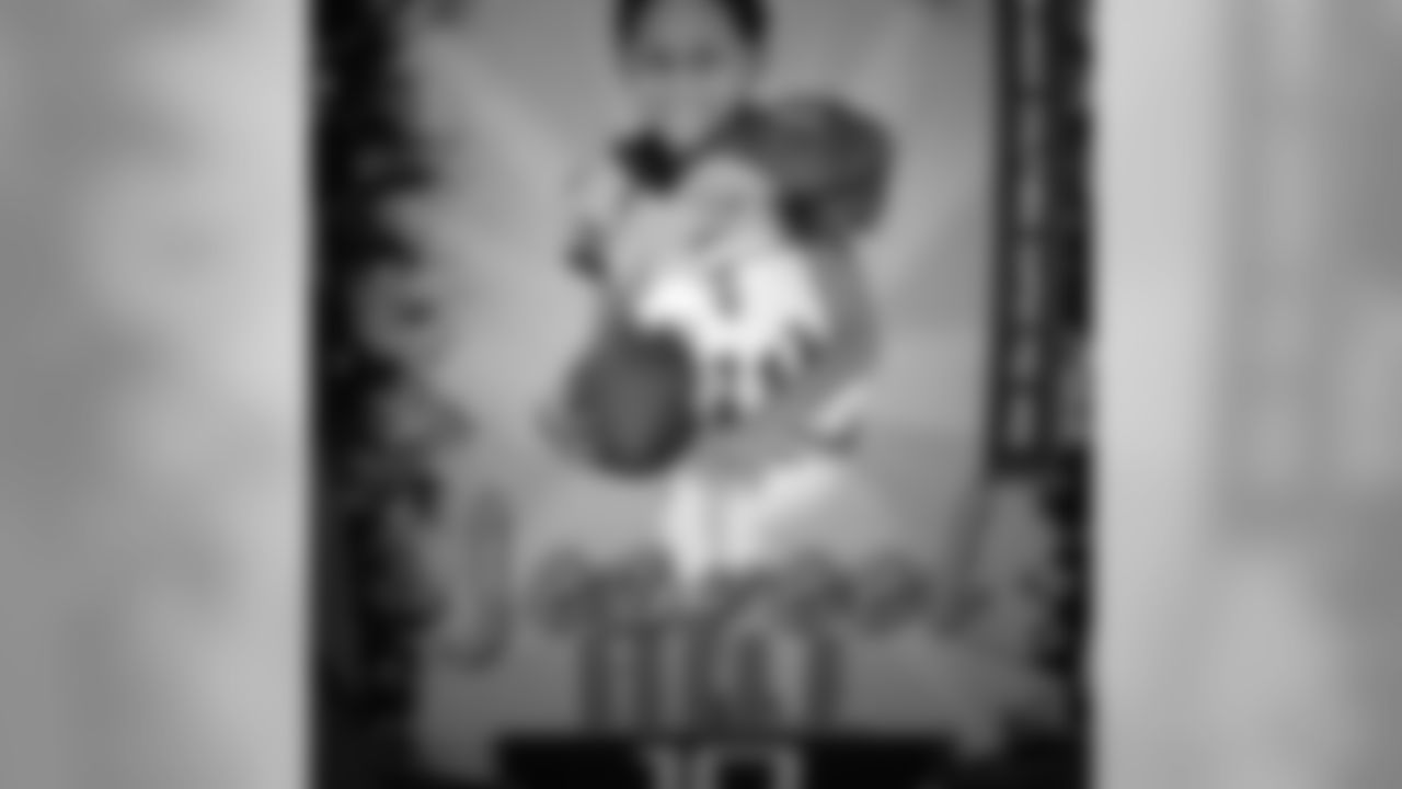 adventuresofthrill33[Will Hill]:My lil man only 4 and he's already at it pads and all he's going to be a problem