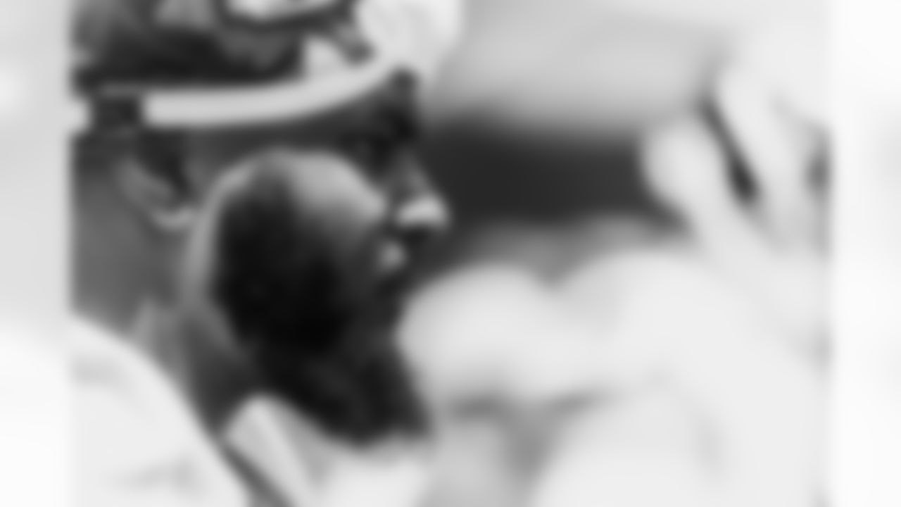 DT Broderick Washington