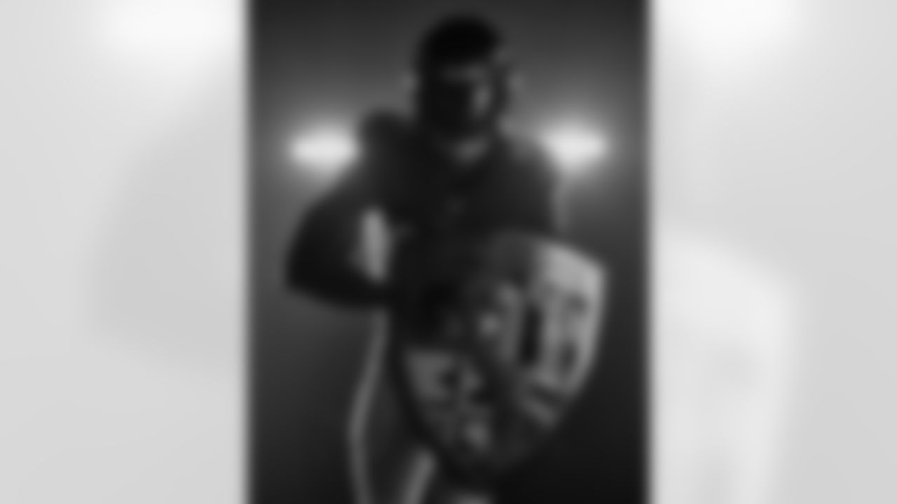 OLB Odafe Oweh (99)