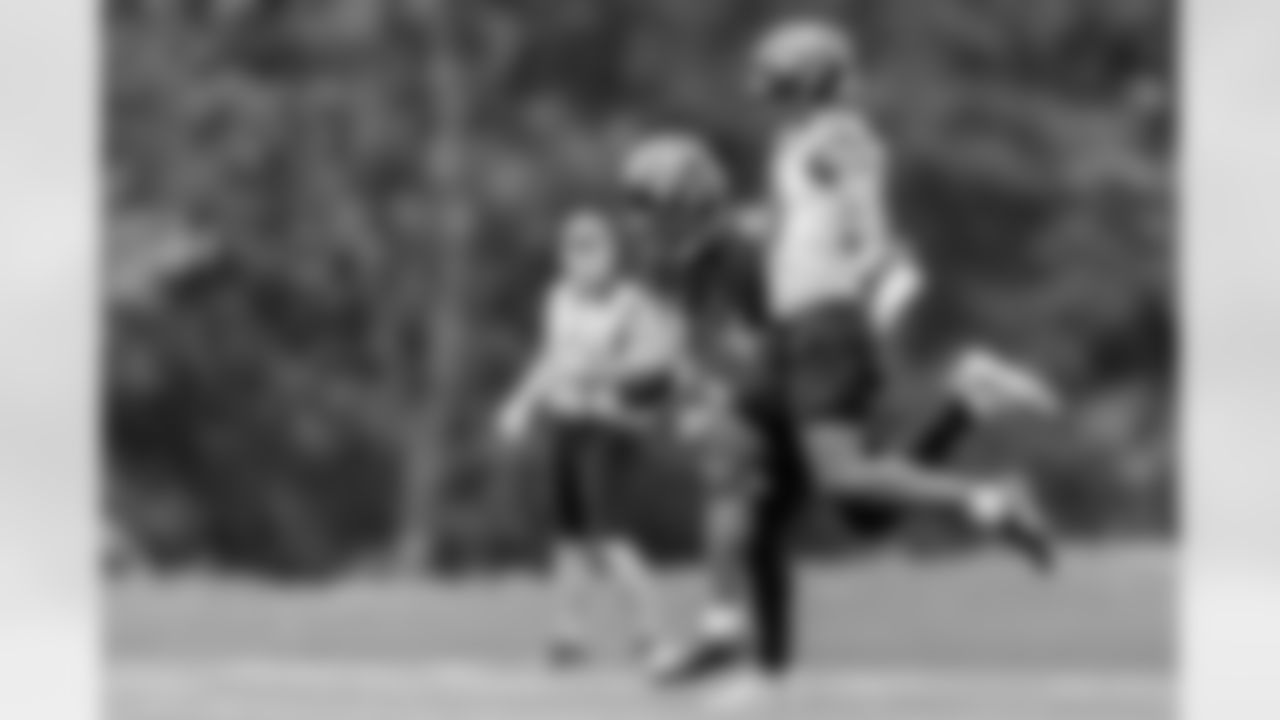 WR Tylan Wallace and CB Denzel Williams