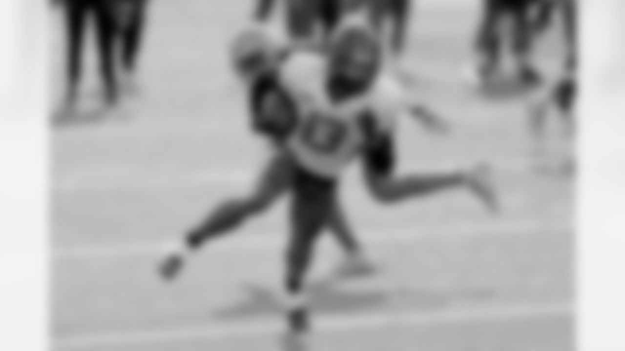 WR Shi Smith, South Carolina