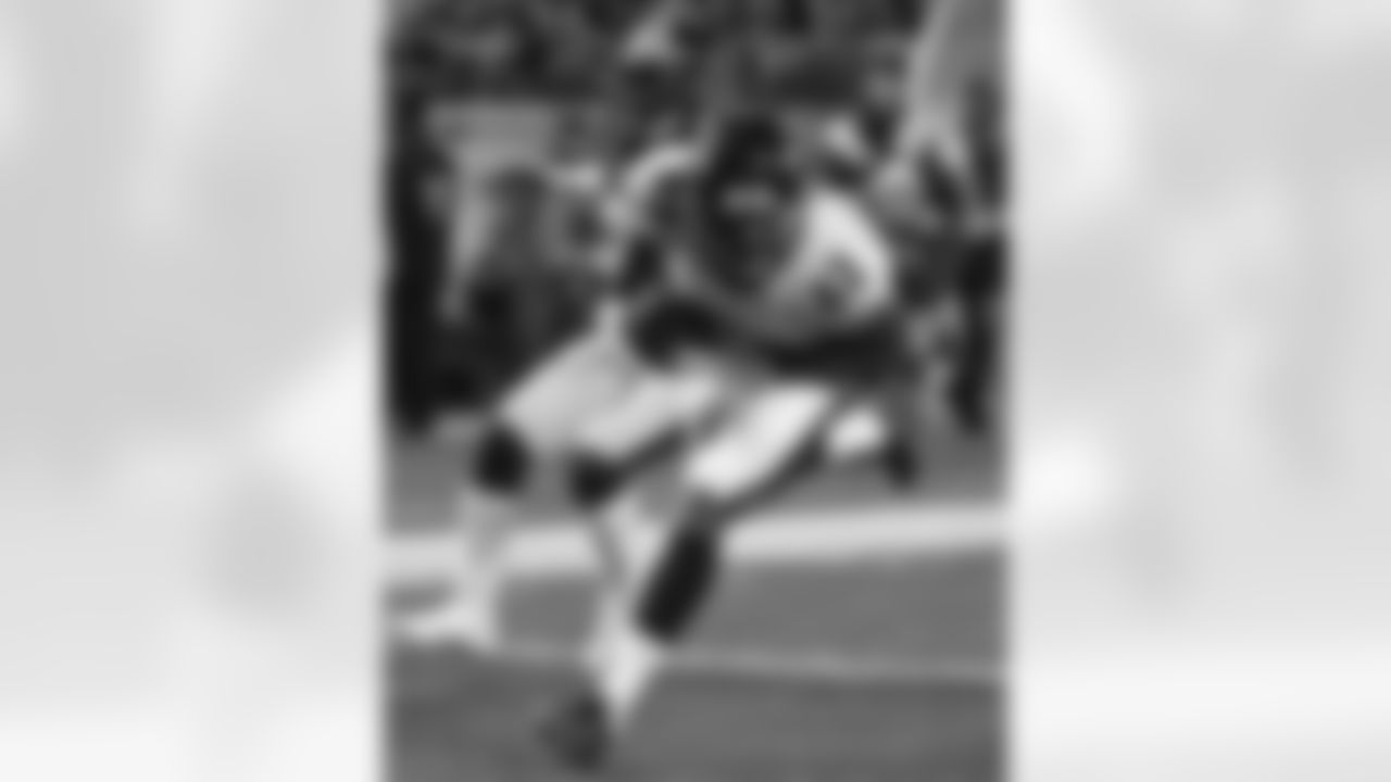 Vote for WR Torrey Smith