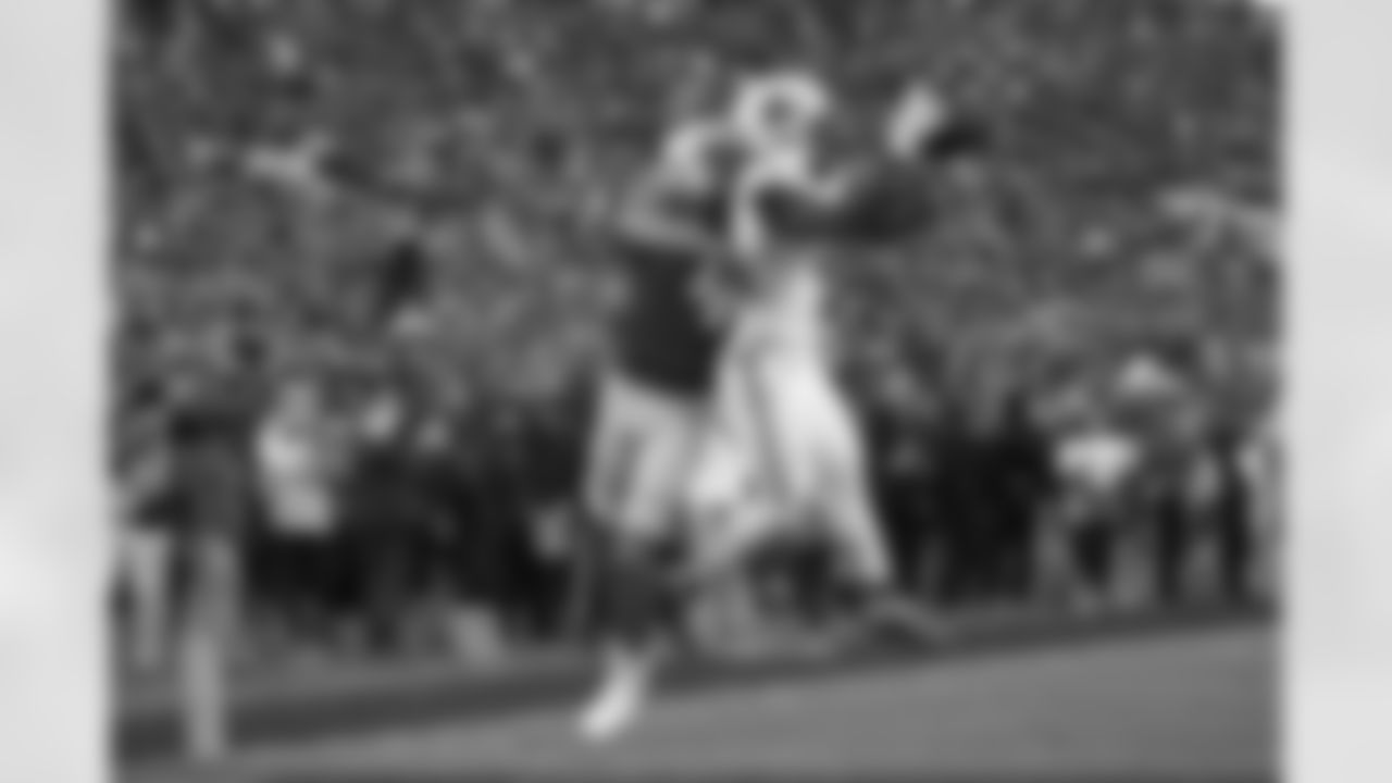 CB Clark Phillips III, Utah
Phillips measures in smaller than Mitchell at 5-foot-9, but he had 12 passes defensed and six interceptions last season. He was a unanimous All-American.