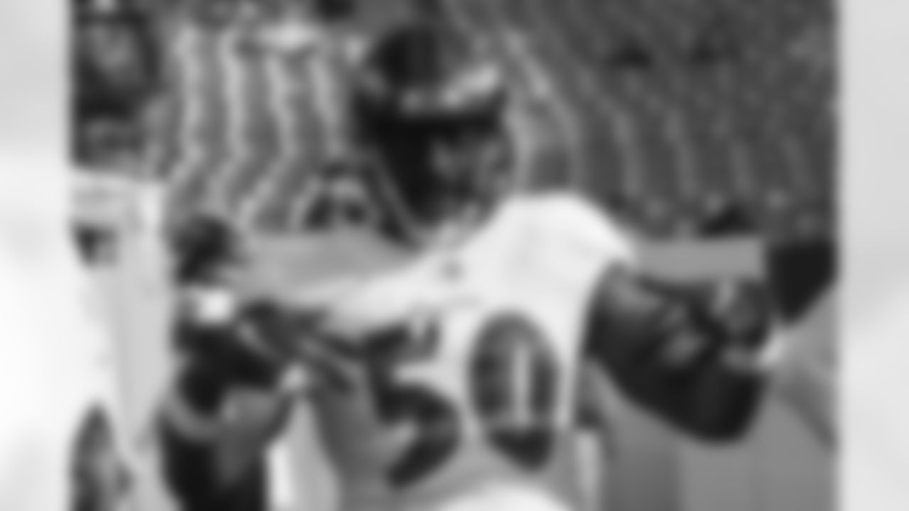 OLB Justin Houston