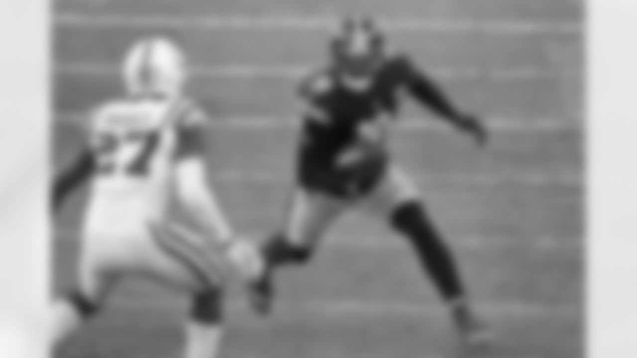 JuJu Smith-Schuster, Pittsburgh Steelers
Spotrac market value: $16.1 million
The Ravens know Smith-Schuster well from the other side of the rivalry. He's a chain-moving, physical player who has an infectious passion for the game (and life). Smith-Schuster had a monster 2018 campaign in which he posted 111 catches for 1,426 yards and seven touchdowns, but his production didn't match that the following two years. He had 97 grabs for 831 yards and a career-high nine touchdowns last year and is just 24 years old.