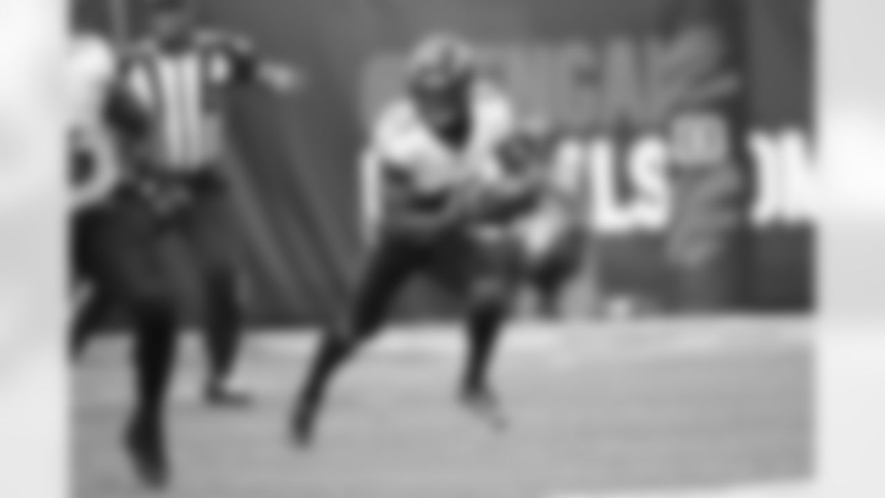 RB Justice Hill