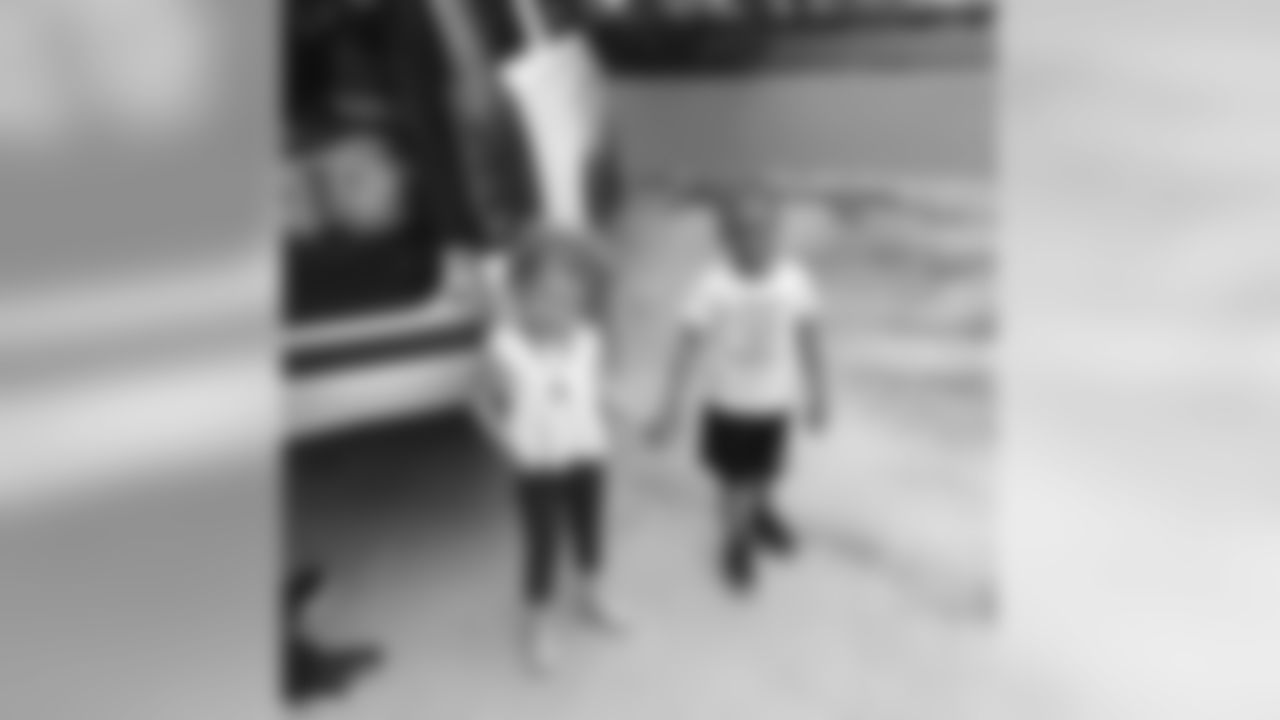 sway.301 [Tavon Young]: They don't want to see you smile...MORE LIFE