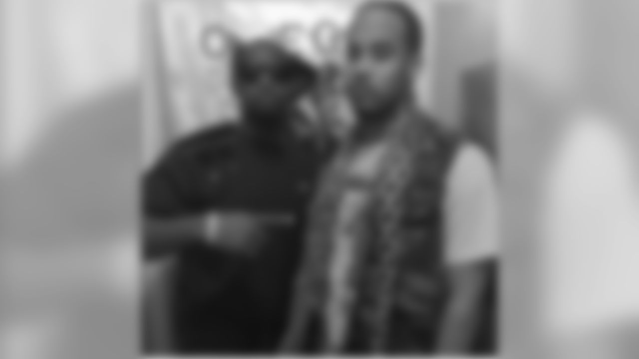 alevine41[Anthony Levine]:Bowling with lil sis can't @ her