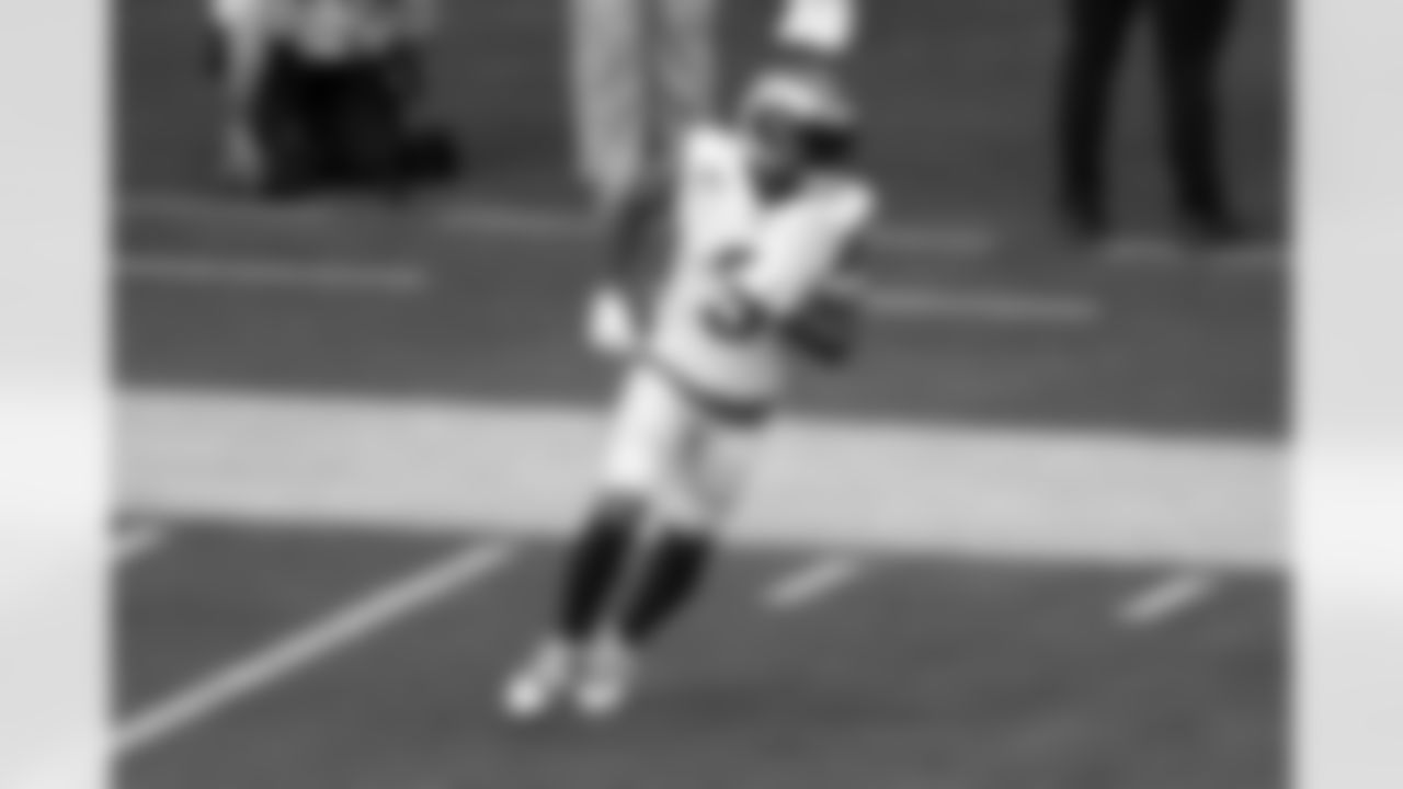 Buzz Created by Odell Beckham Jr.

Beckham is expected to attend Ravens practices for the first time. How much  he participates remains to be seen, but the star wide receiver creates buzz wherever he goes. This will be another measuring stick for Beckham's health and a chance to build chemistry with teammates and coaches.