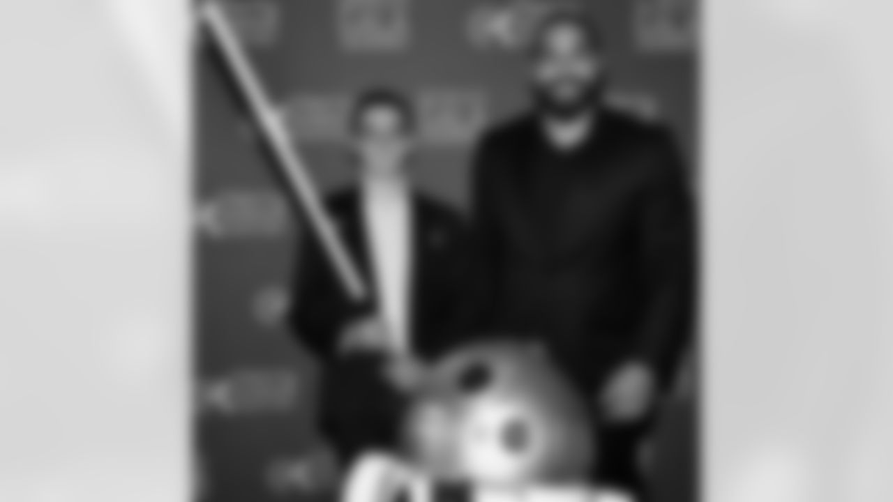 Megatronnie [Ronnie Stanley]: We out here #againstallodds