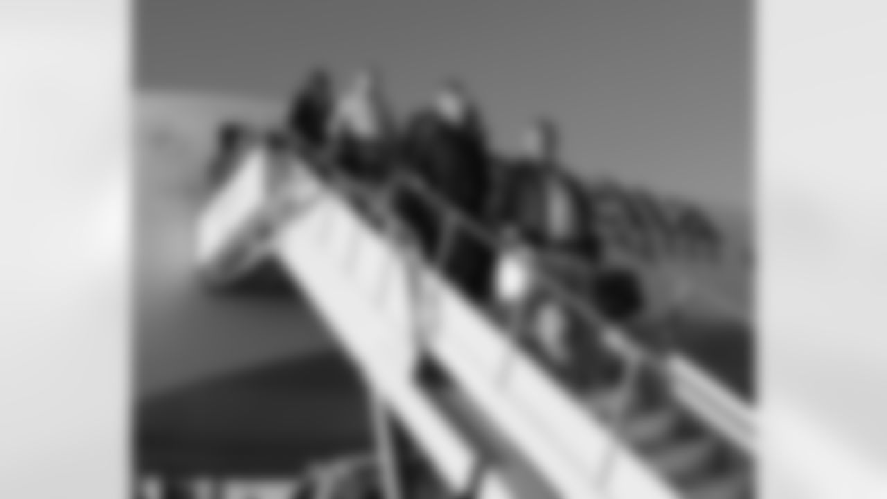Ten winners and a guest traveled on the team plane to Pittsburgh to watch the Ravens take on the Steelers. The winners were selected as part of the Ravens Cash Fantasy second chance drawing.