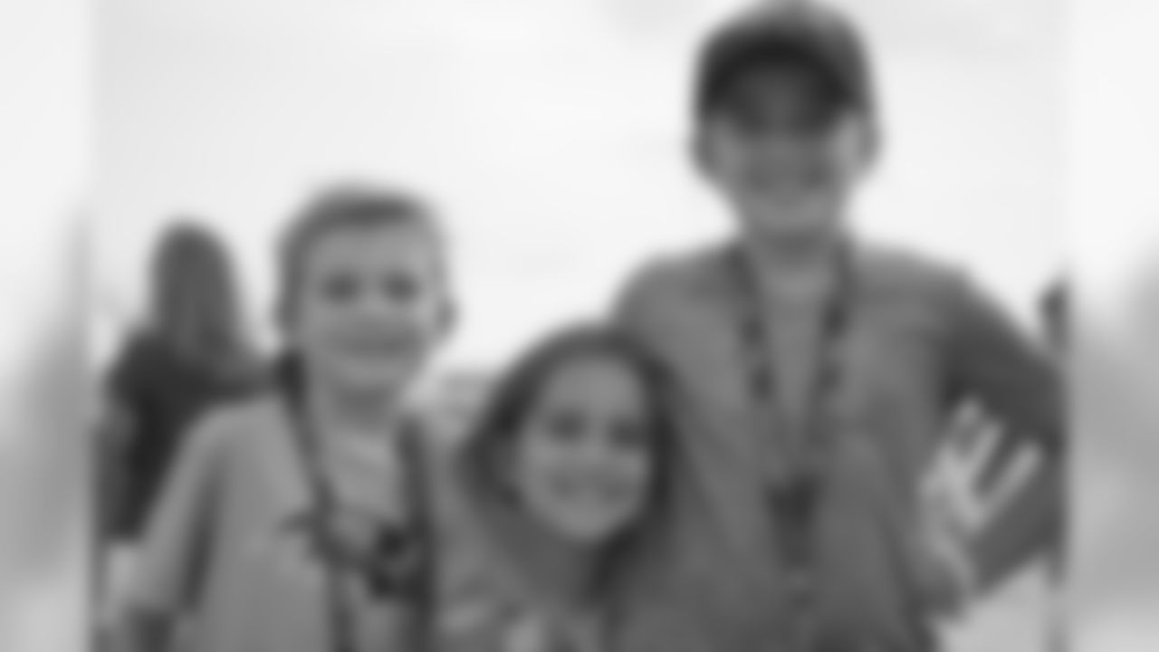 090819HappyHourMiami867