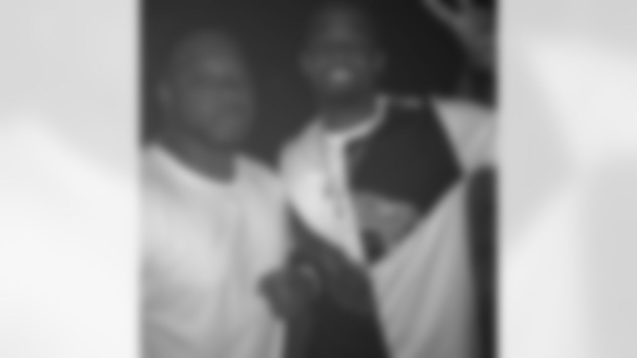 alevine.sr [Anthony Levine]: Happy Birthday Mr. Levine! 3/27