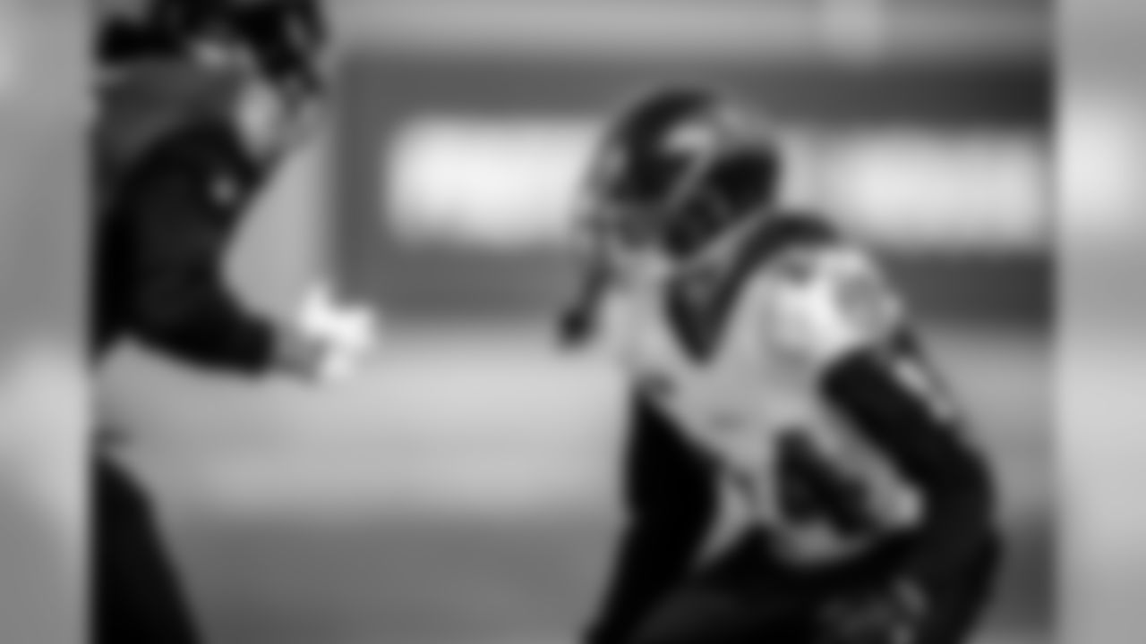 CB Marcus Peters