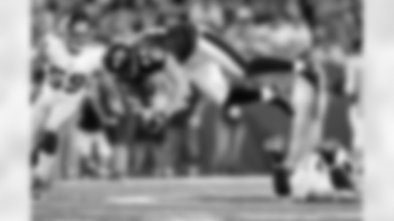 Images from the Ravens' 24-10 win over the visiting New York Giants on Saturday, Aug. 24, 2010. Led by an explosive offense, Baltimore moved to 3-0 in the preseason.