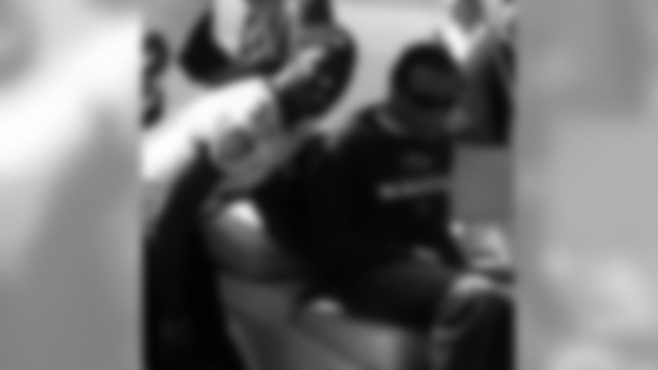 l_webb21[Ladarius Webb]: RIP to the Great One! #muhammadali