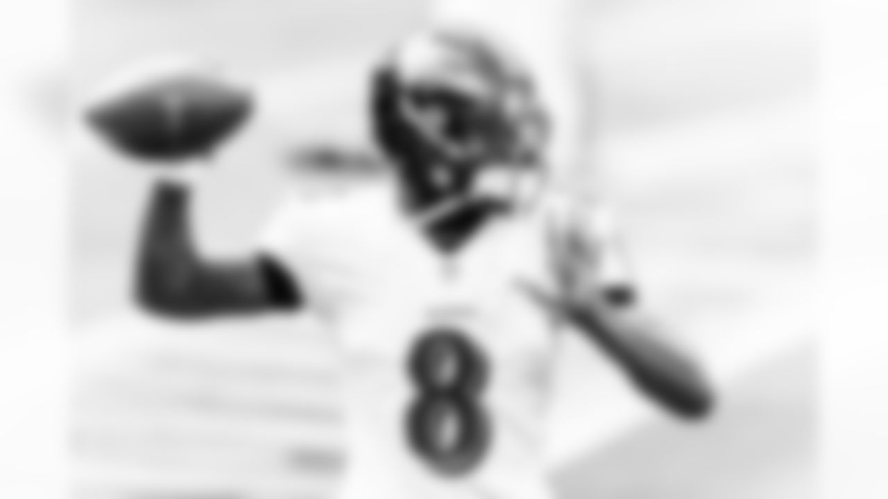 QB Lamar Jackson