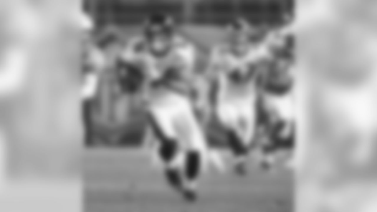 Reed led the NFL in kickoff return average as a rookie, but injuries (wrist, ACL) limited his impact since. He re-signed in March, adding value to special teams and may compete for Boldin's spot.