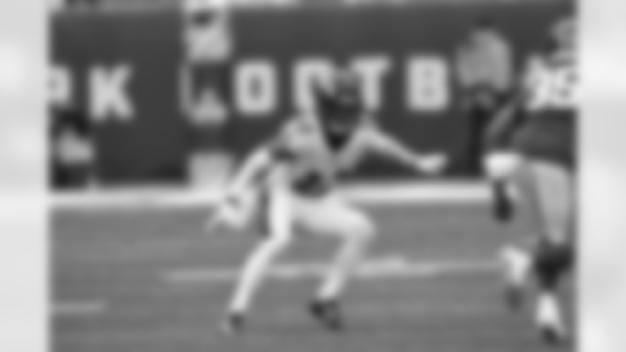 CB Pepe Williams
Williams played 62% of the snaps against the Browns as the third cornerback. The third corner is particularly important against Tom Brady and the Buccaneers because he's so adept at reading defenses and attacking the weakest link.