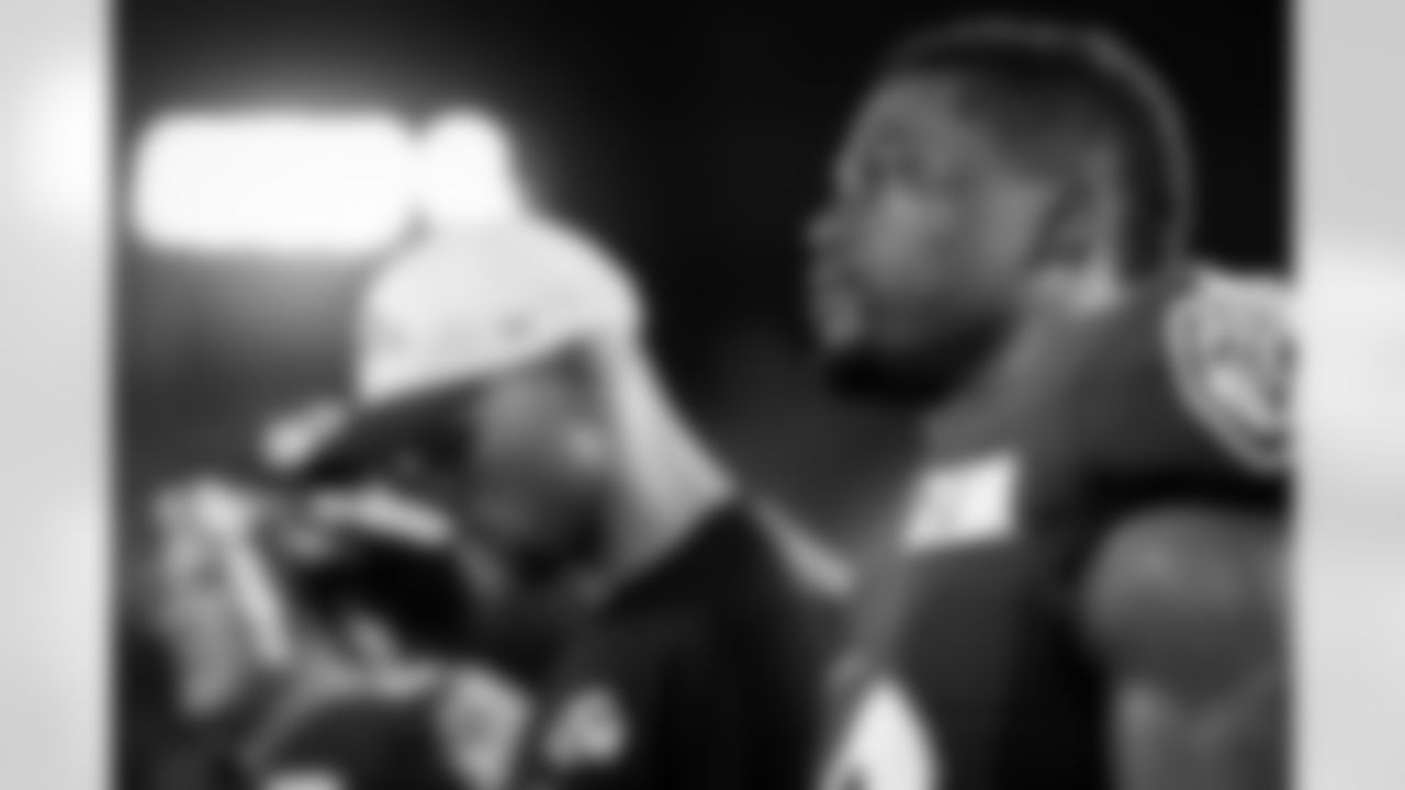 benjaminswatson [Benjamin Watson]: #MondayMotivation Giving up is never an option if you're destined for greatness #RavensNation