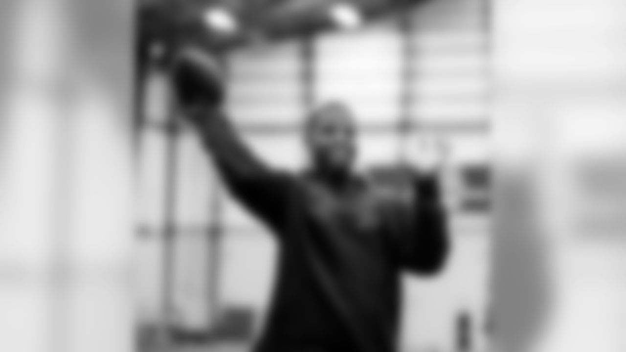 alevine41[Anthony Levine]