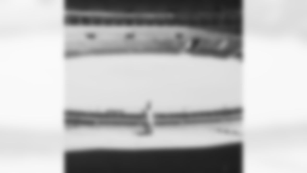 15rmallett [Ryan Mallett] 3rd largest bull ring in the world