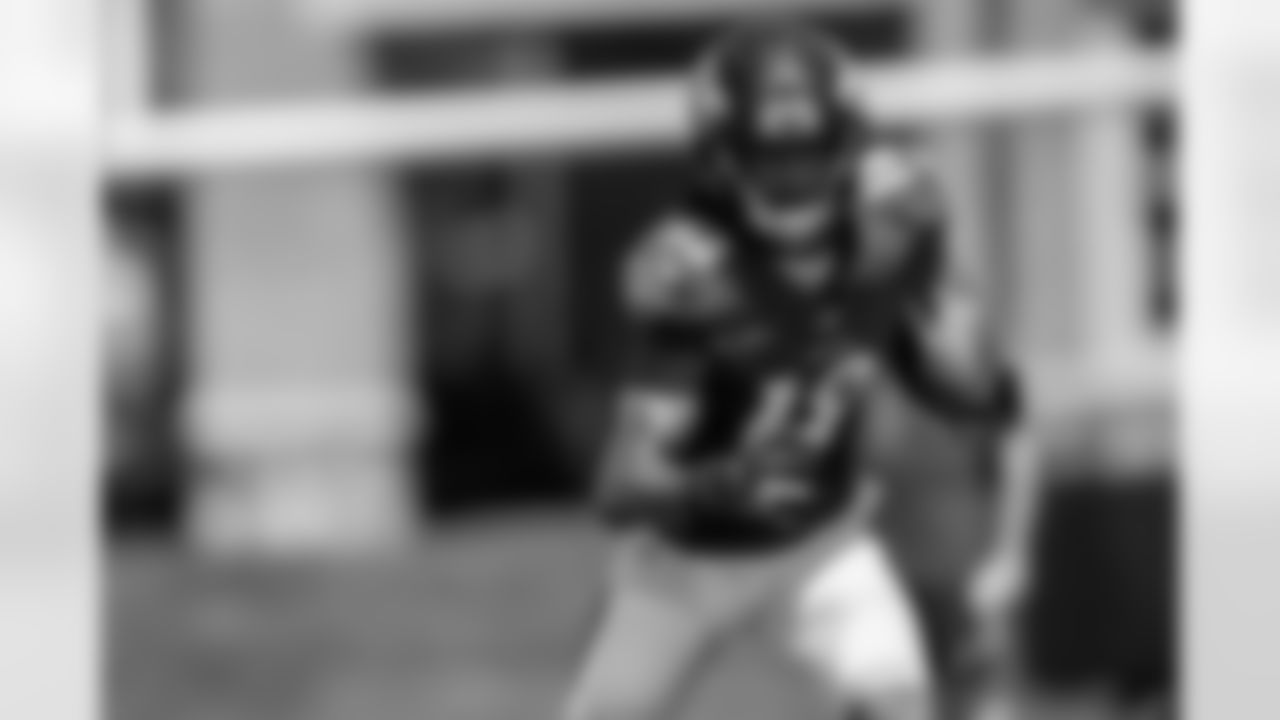 WR Makai Polk