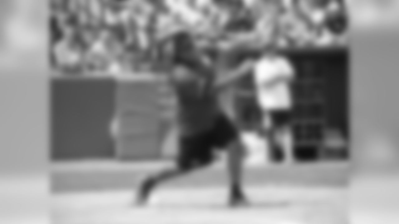 On Sunday, June 3, 2012, Ravens CB Lardarius Webb hosted the Third Annual Softball Classic. Many of Webb's teamates showed up to support and raise money for the Lardarius Webb Foundation, which raises funds and awareness for critically ill children and th
