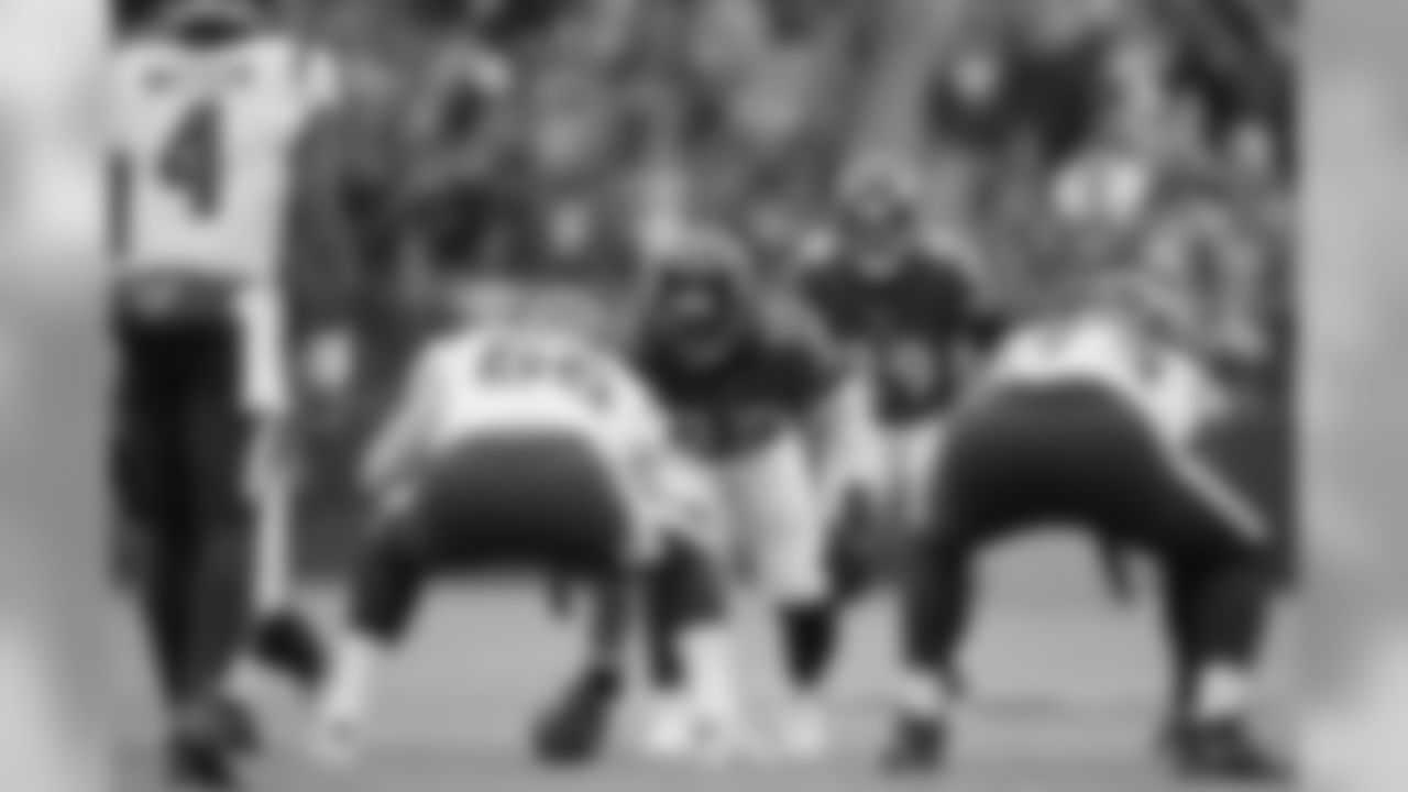 ILB Josh Bynes