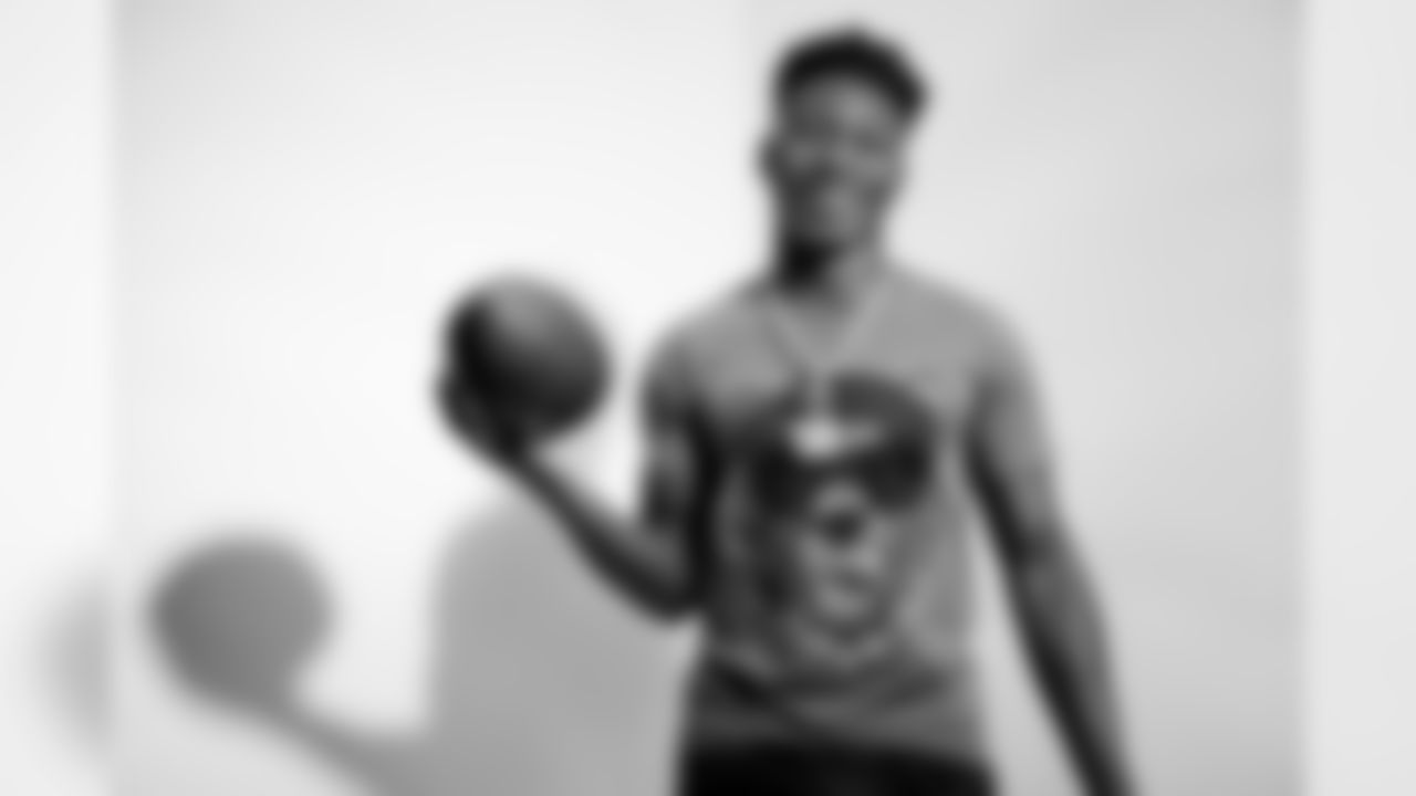 WR Marquise Brown