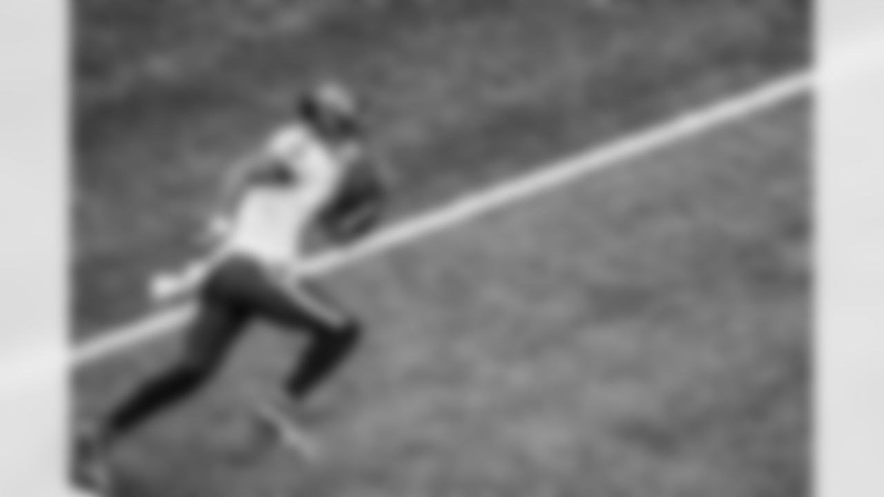 QB Lamar Jackson