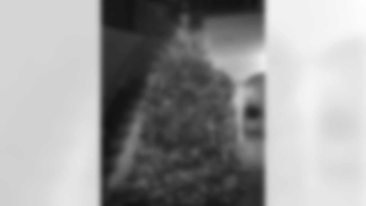 benjaminswatson [Benjamin Watson]: It's that time of year! #christmas