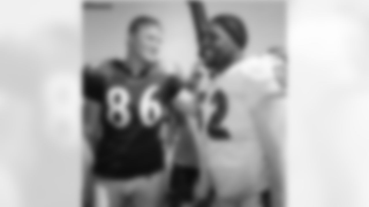 ravens [Baltimore Ravens]: #tbt #ravenscamp #heeeeaaap #raylewis