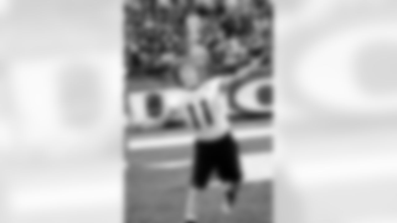 During Ravens home games this season, the Quarterback Challenge will showcase two of the top high school quarterbacks from Maryland. The quarterbacks will be joined on-field by two of their receivers to compete in a passing competition during halftime. Bo