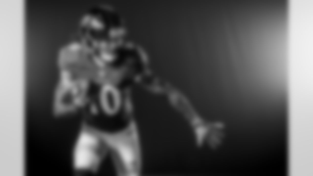 WR Chris Moore