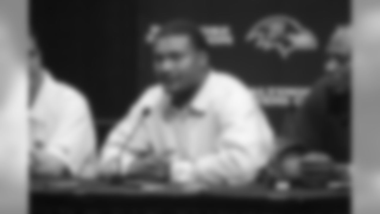 Steve McNair announced his retirement on Thursday, April 17, 2008 at the Ravens Owings Mills Training Facility.